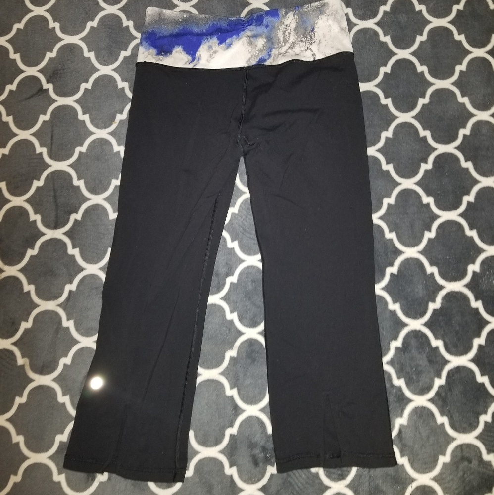 Lululemon crops sz 6